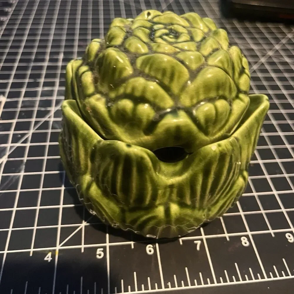 Artichoke 3 Set  Cottagecore Salt Pepper Shaker Dish With Lid Ceramic 70’s